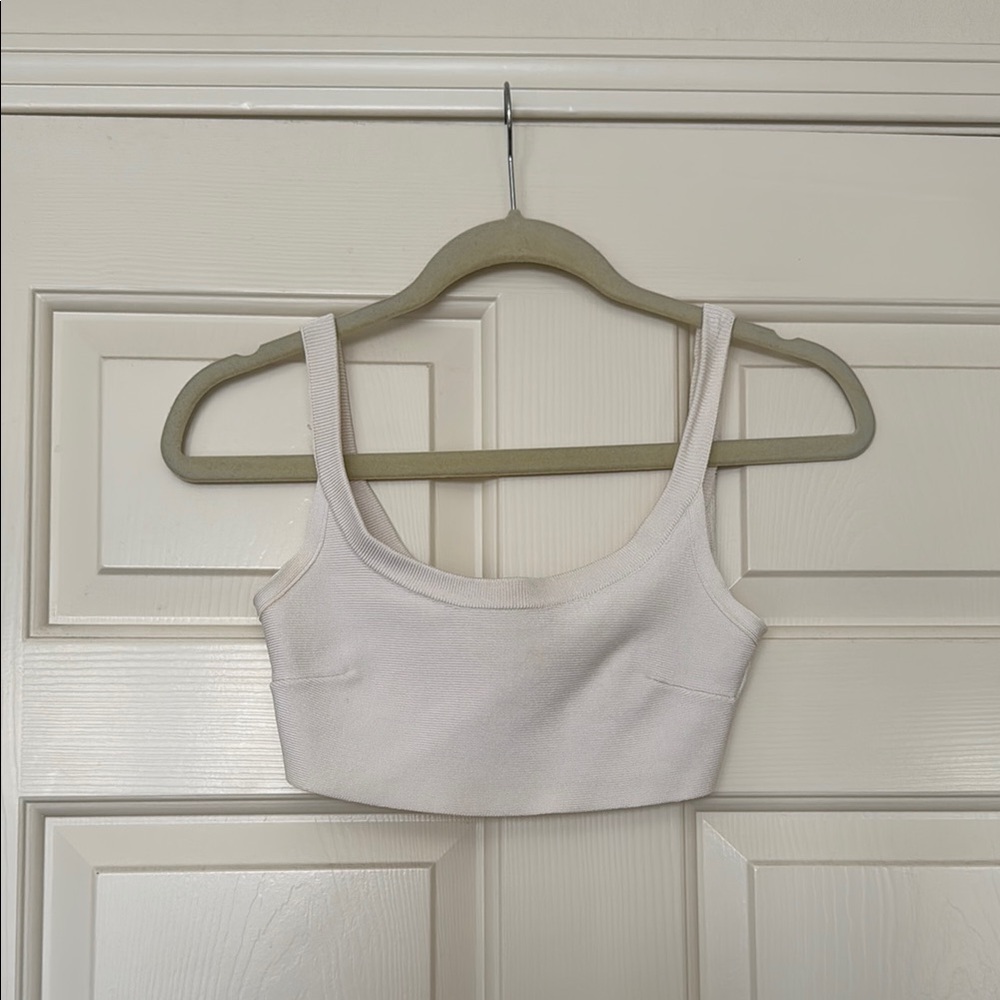 Aritzia Knit Sculpt Crop Top White